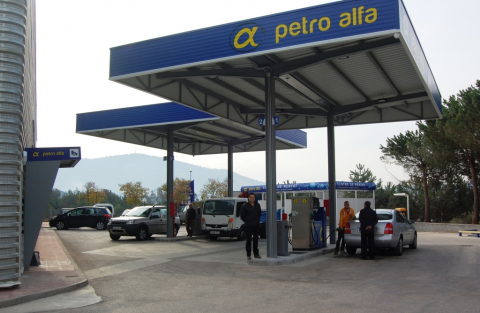 Benzinera Petro Alfa