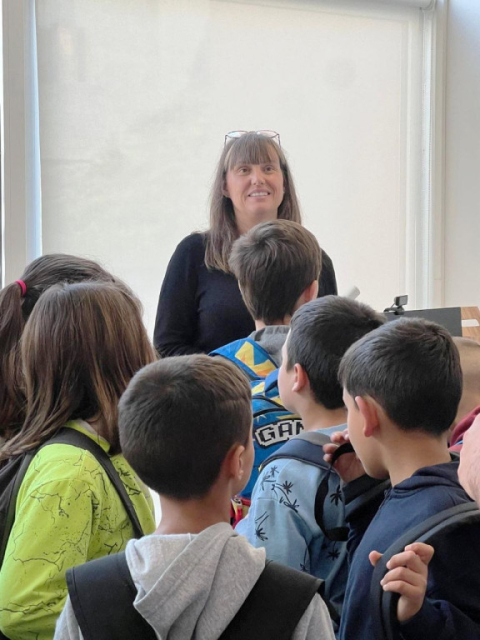 Alumnes de 3r de l’escola Font de l’Orpina visiten l’Ajuntament.