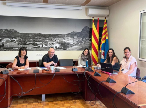 La trobada d'aquest matí amb la directora de la Xarxa de Biblioteques Públiques de Terrassa i cap de zona de la Diputació de Barcelona.